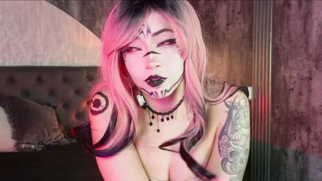 Aylen darkmoor online show from July 2026 05:01:01 PM