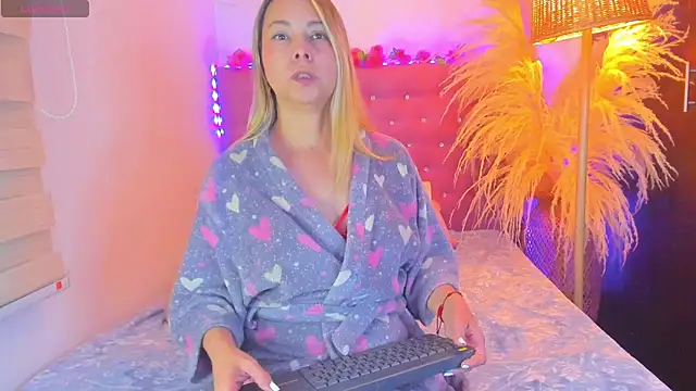  sexybunny  online show from May 2026 06:16:01 AM