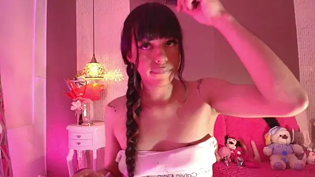 Snapshot of DannaDooll99 chatting on June 2026 01:16:01 PM DannaDooll99 online show from June 2026 01:16:01 PM