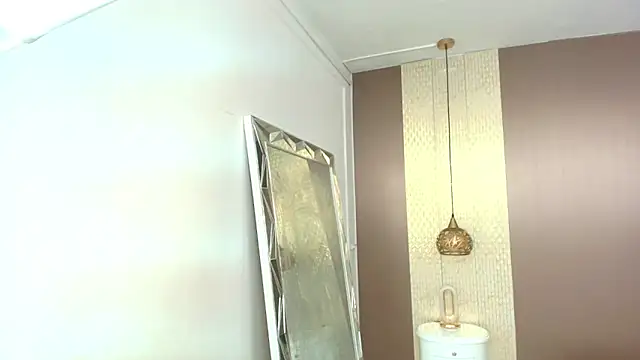 Snapshot of DannaDooll99 chatting on November 2025 12:08:01 PM DannaDooll99 online show from November 2025 12:08:01 PM