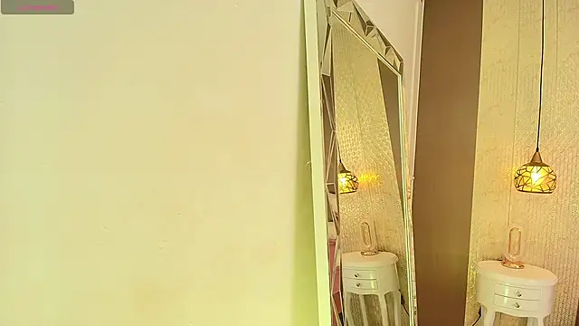 Snapshot of DannaDooll99 chatting on November 2025 11:47:02 AM DannaDooll99 online show from November 2025 11:47:02 AM