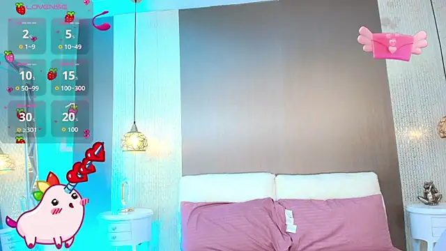 Snapshot of DannaDooll99 chatting on September 2025 12:00:01 PM DannaDooll99 online show from September 2025 12:00:01 PM