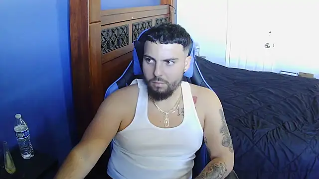 MasterKvn online show from February 2025 09:20:01 PM