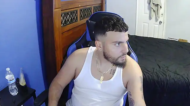 MasterKvn online show from February 2025 05:35:02 AM