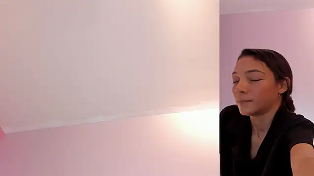 lupeebony online show from May 2026 07:31:02 PM
