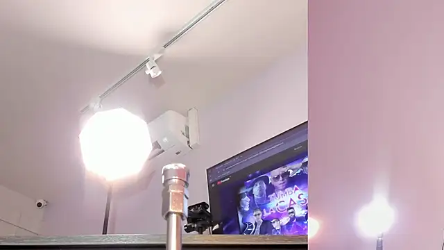 lupeebony online show from May 2026 07:56:02 PM