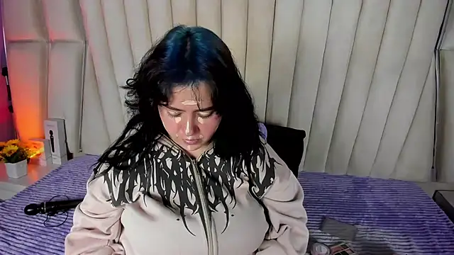 Victoria Rossy online show from June 2026 09:48:02 PM