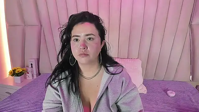 Victoria Rossy online show from July 2026 10:46:01 PM