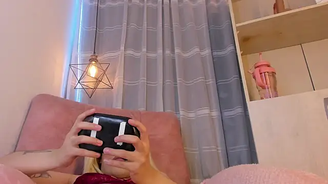 Nyx  Blackwood online show from February 2026 07:51:01 AM