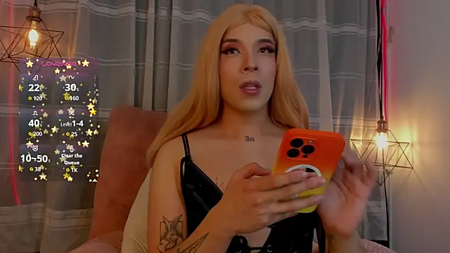 Snapshot of Nyx__Blackwood chatting on December 2025 03:11:05 AM Nyx Blackwood online show from December 2025 03:11:05 AM