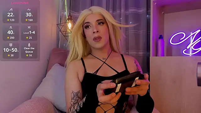 Nyx  Blackwood online show from February 2026 10:20:02 PM