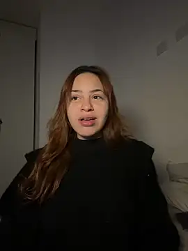 AgnesCampp online show from September 2025 12:17:02 AM