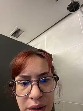 AgnesCampp online show from June 2026 04:50:01 PM
