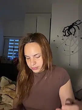 AgnesCampp online show from November 2025 08:42:02 PM