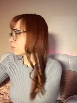 Snapshot of AgnesCampp chatting on June 2026 06:05:02 PM AgnesCampp online show from June 2026 06:05:02 PM