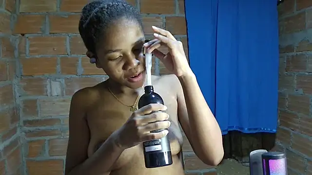 Luciia cute online show from November 2025 09:48:02 PM