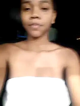 Luciia cute online show from January 2025 11:55:01 PM