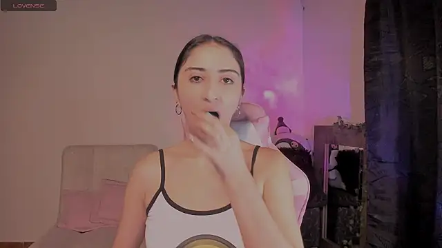 gabyye capprins online show from April 2026 01:20:02 AM