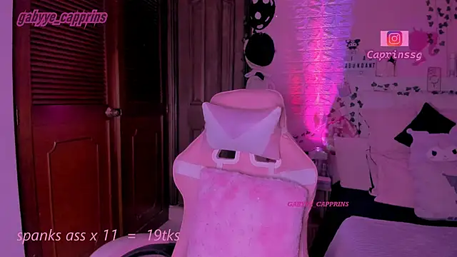 gabyye capprins online show from February 2026 12:07:02 AM