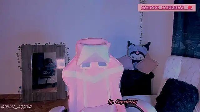 gabyye capprins online show from March 2026 01:07:01 AM