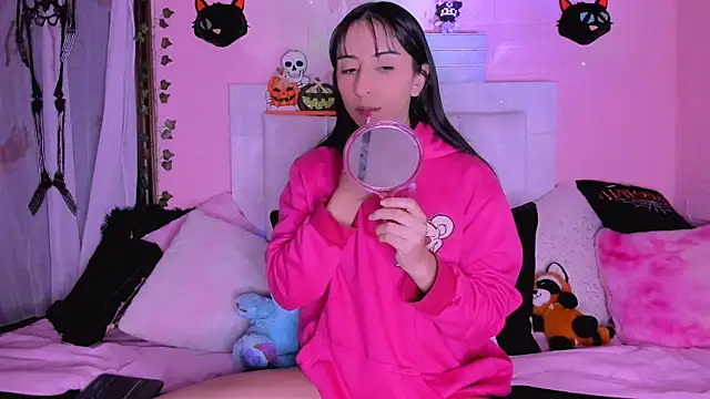 gabyye capprins online show from October 2025 12:10:02 AM