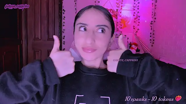 gabyye capprins online show from November 2025 12:11:01 AM