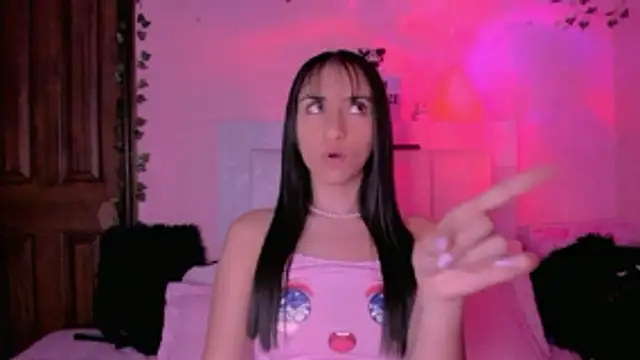 gabyye capprins online show from November 2025 12:26:01 AM