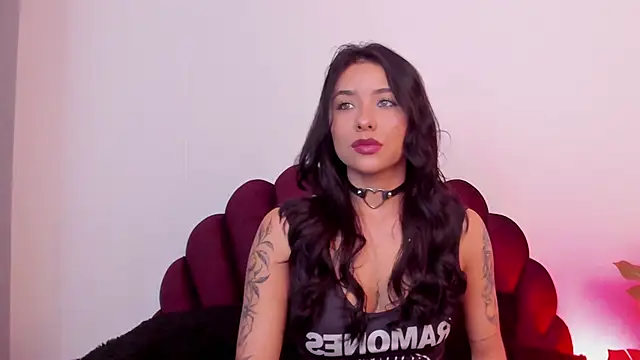 SweetGirl       online show from April 2026 08:43:01 AM