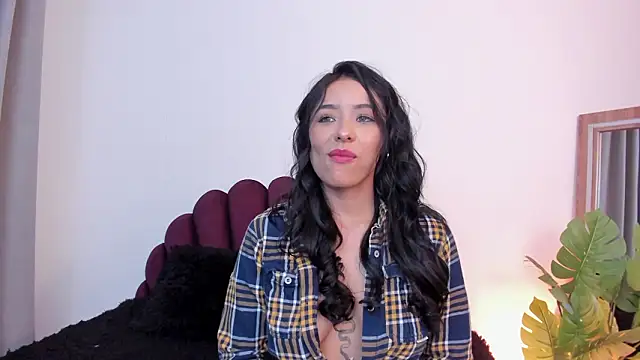 SweetGirl       online show from March 2026 09:42:01 AM