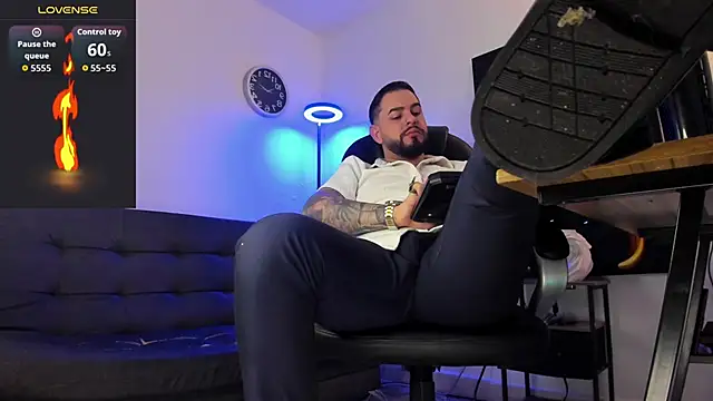 Ethan Castellano online show from March 2026 08:54:01 PM