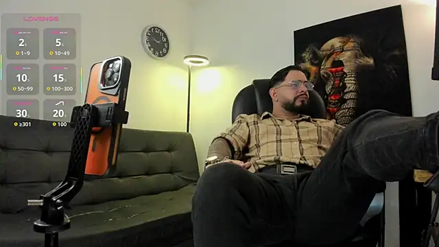 Ethan Castellano online show from February 2026 09:39:02 PM