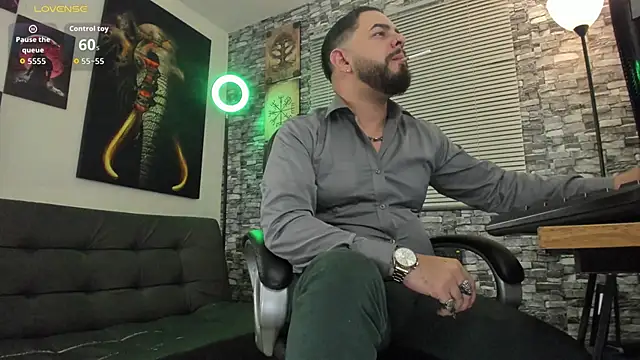 Ethan Castellano online show from April 2026 08:56:01 PM