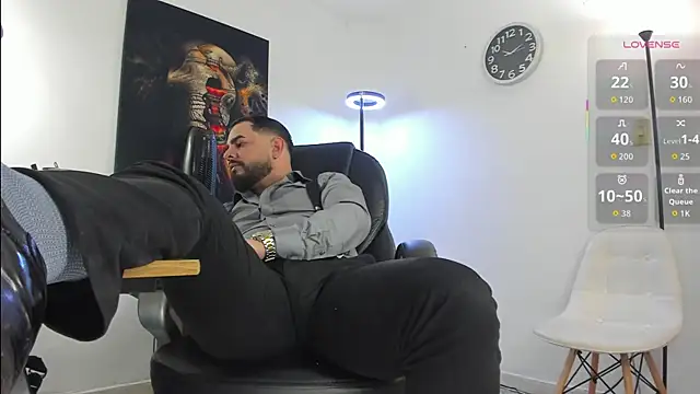 Ethan Castellano online show from December 2025 09:14:02 PM