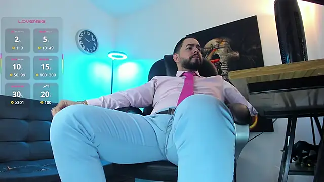 Ethan Castellano online show from February 2026 08:30:01 PM