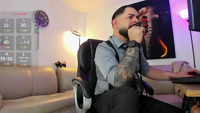 Ethan Castellano online show from February 2026 09:01:02 PM