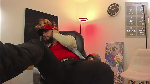 Ethan Castellano online show from November 2025 08:31:01 PM