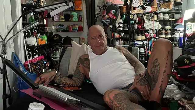 Snapshot of joeytatts66 chatting on July 2026 04:30:01 AM joeytatts66 online show from July 2026 04:30:01 AM