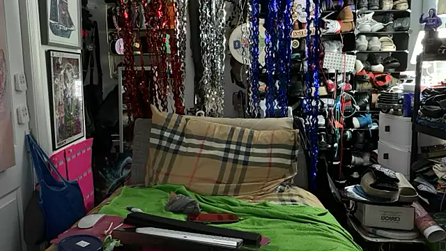 joeytatts66 online show from May 2026 01:57:16 AM