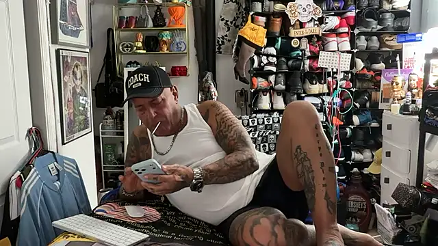 joeytatts66 online show from January 2026 02:39:02 AM