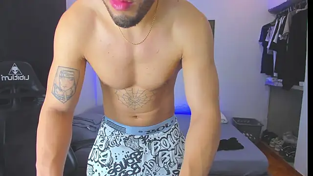 Snapshot of daddy_jhons chatting on November 2025 07:09:01 AM daddy jhons online show from November 2025 07:09:01 AM