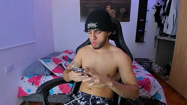 daddy jhons online show from April 2026 06:01:01 PM