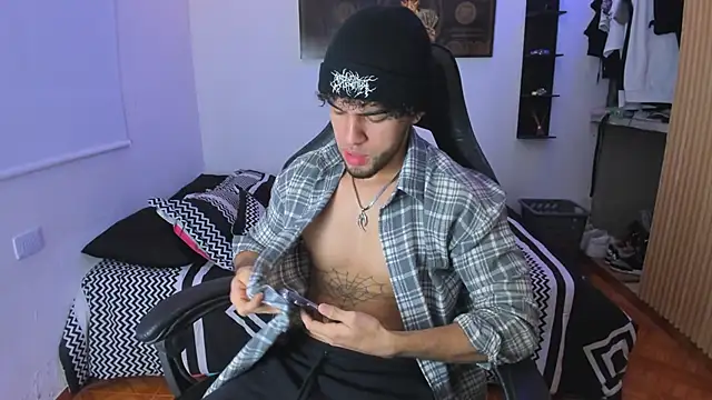 daddy jhons online show from March 2026 07:04:02 PM