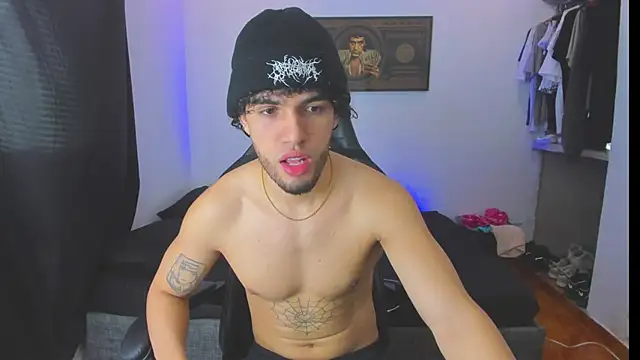 Snapshot of daddy_jhons chatting on October 2025 04:17:01 PM daddy jhons online show from October 2025 04:17:01 PM