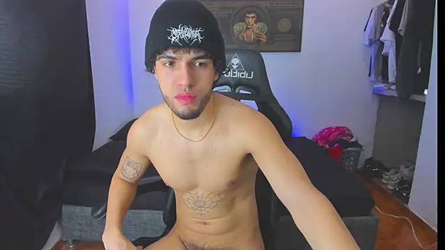 Snapshot of daddy_jhons chatting on October 2025 05:22:02 PM daddy jhons online show from October 2025 05:22:02 PM