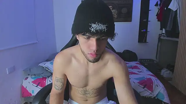 daddy jhons online show from May 2026 06:59:02 PM