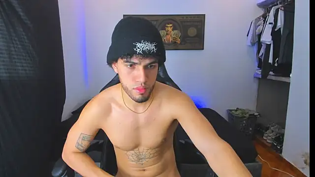 Snapshot of daddy_jhons chatting on October 2025 05:58:02 PM daddy jhons online show from October 2025 05:58:02 PM