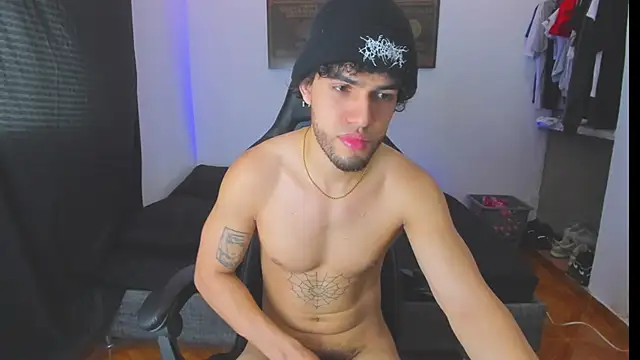 Snapshot of daddy_jhons chatting on November 2025 04:55:02 PM daddy jhons online show from November 2025 04:55:02 PM