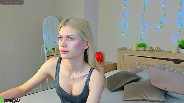 Cherry Price online show from May 2026 11:24:01 PM