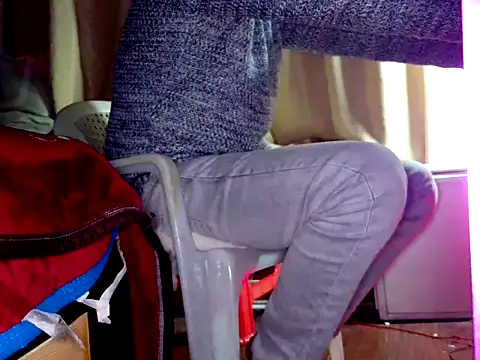 hotkaier online show from February 2026 02:24:01 PM