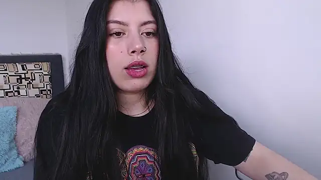 iam emy online show from October 2025 10:06:01 PM